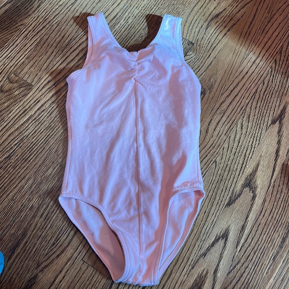 Mondor ballet leotard 12-14 girls pink
